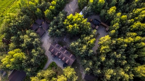 Dolina Bobrów zaledwie 50 km od Warszawy, wesela plenerowe, noclegi, wycieczki