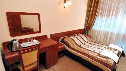 Pokój 2-osobowy w st. hotelowym (łoże małżeńskie)