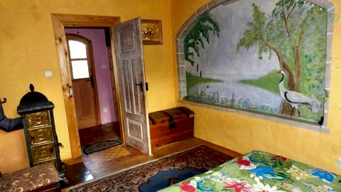 apartament Pod tulipanem - pokój z żurawiem