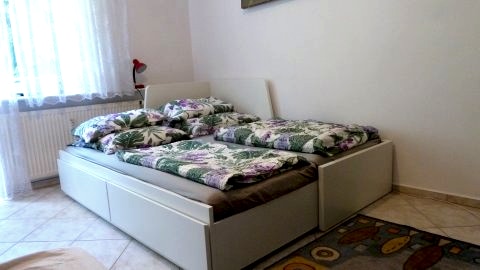 Apartament położony 350 metrów od plaży. 