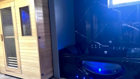 Sauna, jacuzzi wewnętrzn