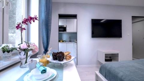 WLR Apartments - Hoza III