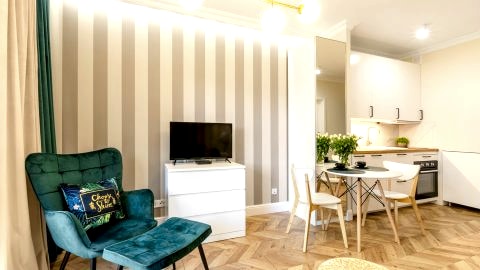 SKY Home- Green Apartament -Manufaktura, Bezpłatny Parking, Klimatyzacja, Dostęp