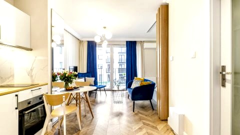 SKY Home- Blue Apartament 2 -Manufaktura, Bezpłatny Parking, Klima, Dostęp na Ko