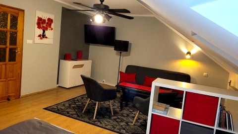 Apartament Na Starówce. Kuchnia, łazienka + 2 pokoje. 