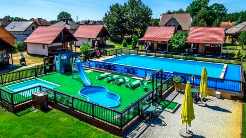Ośrodek Wypoczynkowy Janosikówka - pensjonaty, apartamenty, domki letniskowe