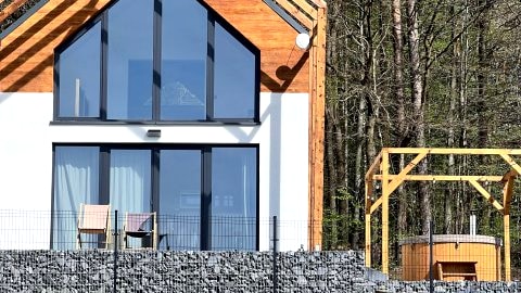 Nowoczesny domek z pięknym widokiem na Beskidy