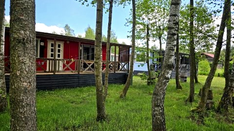 Domek letniskowy czerwony - całoroczny