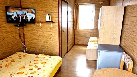 IZABELLA - pokoje z łazienkami, TV, wifi, kuchnia, plac zabaw, bezpłatny parking