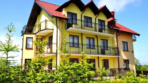 Pensjonat Jantar jest idealny dla rodzin oraz seniorów. Blisko morza.
