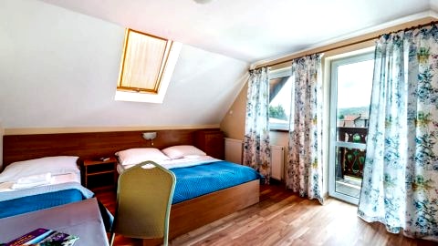 Willa Szarotka B&B - noclegi ze śniadaniami - kameralny pensjonat