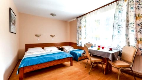 Willa Szarotka B&B - noclegi ze śniadaniami - kameralny pensjonat