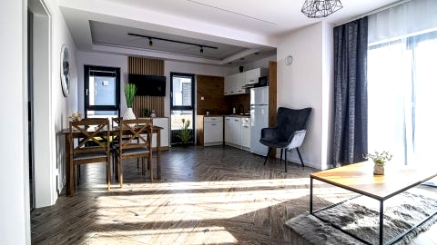 Apartamenty w domkach na Kaszubach. Domki Całoroczne do Wynajęcia w Łapalicach