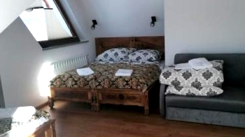 Nowoczesne pokoje, w góralskim stylu z pięknym widokiem na Tatry 