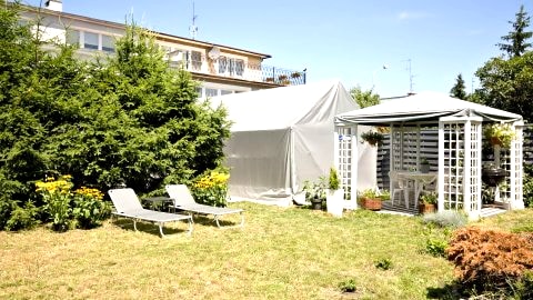 LC pokoje & apartamenty B52