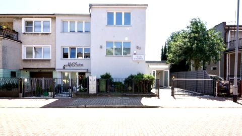 LC pokoje & apartamenty B52