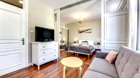 Lion Apartments - Costa Brava