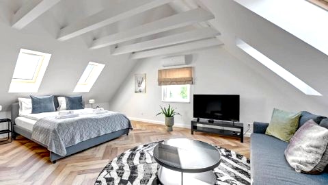 Lion Apartments - Comfy Family House