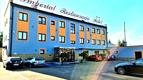 Front Hotelu