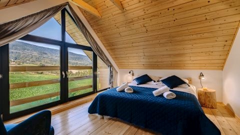 Piotrowiczówka Osada w Szczyrzycu,luksusowy domek z jacuzzi .