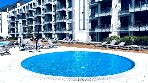 Nadmorskie Tarasy Apartament Delux w Porcie baseny bawialnia siłownia taras