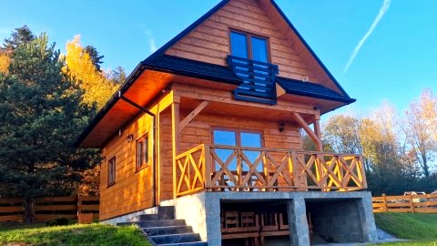 Domek na Czerwonej Górce. Idealne miejsce dla rodzin z dziećmi. 