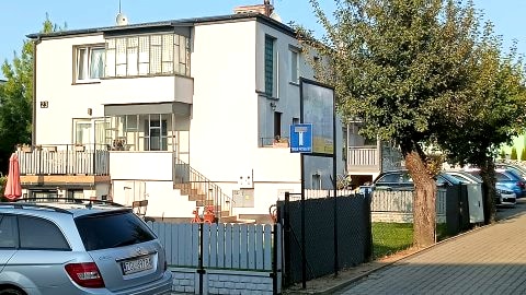 POKOJE GOŚCINNE  od 1 do 4 osobowe z aneks kuchenny i  pr.łazienka