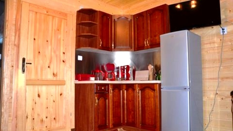 Domek, apartamenty całkowicie ogrodzone, w Ustroniu Morskim 350 m od plaży