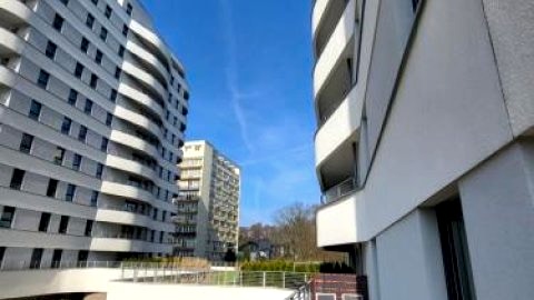 Sun Towers EXspanse apartament 3 pokoje z parkingiem i tarasem