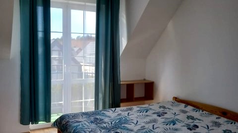 Zapraszamy do Domu Wczasowego, położonego w malowniczej okolicy nad Bałtykiem