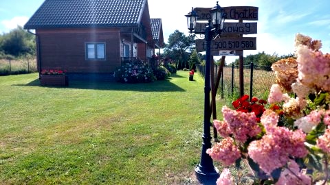 Czarcie Chatki | Domki z dala od zgiełku i gwaru z widokiem na jezioro Gardno