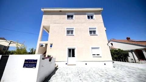 VILLA ANABELLA I & II & III_100m z morza, Zadar, Croatia