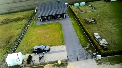 Zapraszamy do wynajmu naszych komfortowych pokoi 4-osobowych z prywatnymi 