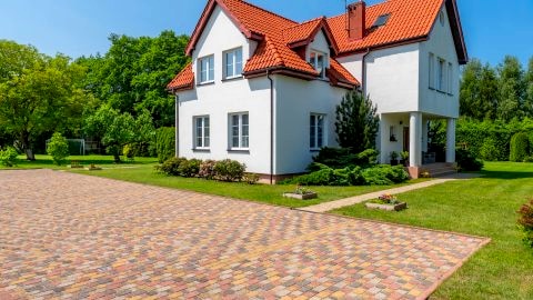 Dom Gościnny Asia. Ogród, altana z grillem, parking, pokoje z łazienkami
