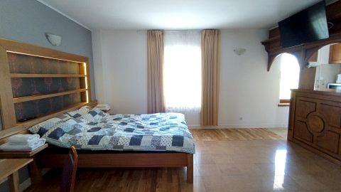 Przestronne apartamenty i pokoje pod Lublinem