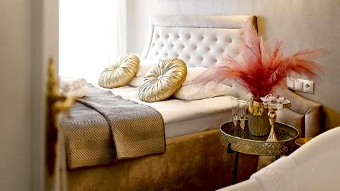 La Rose Residence