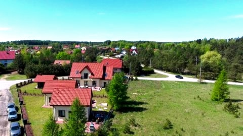 Komfortowe domki nad jeziorem - Zielony domek