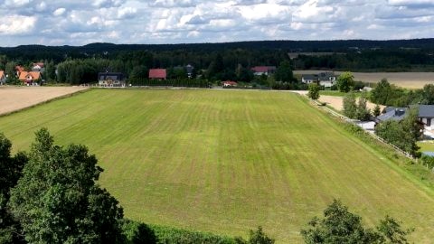 Sielski dom na skraju WPN w otoczeniu jezior lasów