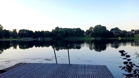 Domek nad jeziorem Piasecznik