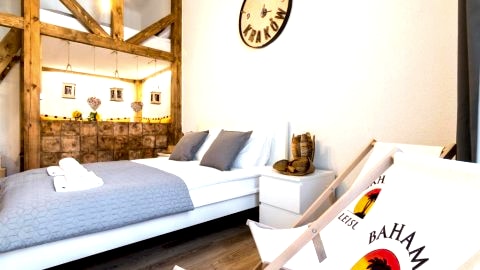 Cracow Best Location Apartment by Cozyplace