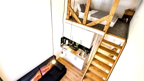 Cracow Best Location Apartment by Cozyplace