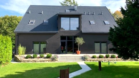 Apartament Black House88