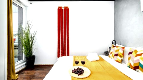 Lumina 3-room apart with large terrace