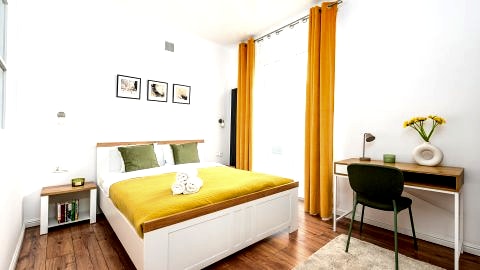 Lumina Charming 3-room apartment in the center of Warsaw