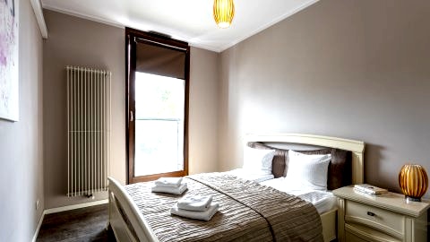 Golden Apartments Warsaw - Elegant City Stay, Kolejowa