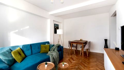 Golden Apartments Warsaw – One-Bedroom near POLIN Museum, Anielewicza