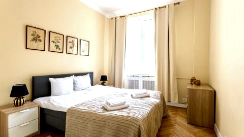 Golden Apartments  - 10 People - City Center -Nowy Swiat