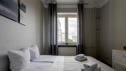 Golden Apartments Warsaw – Comfortable 2-Bedroom in City Center, Marszałkowska