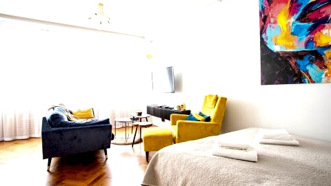 Golden Apartments in Warsaw - City Center - Żurawia
