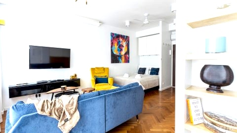 Golden Apartments in Warsaw - City Center - Żurawia